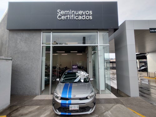 2021 Kia Rio LX, L4, 1.6L, 121 CP, 5 PUERTAS, STD