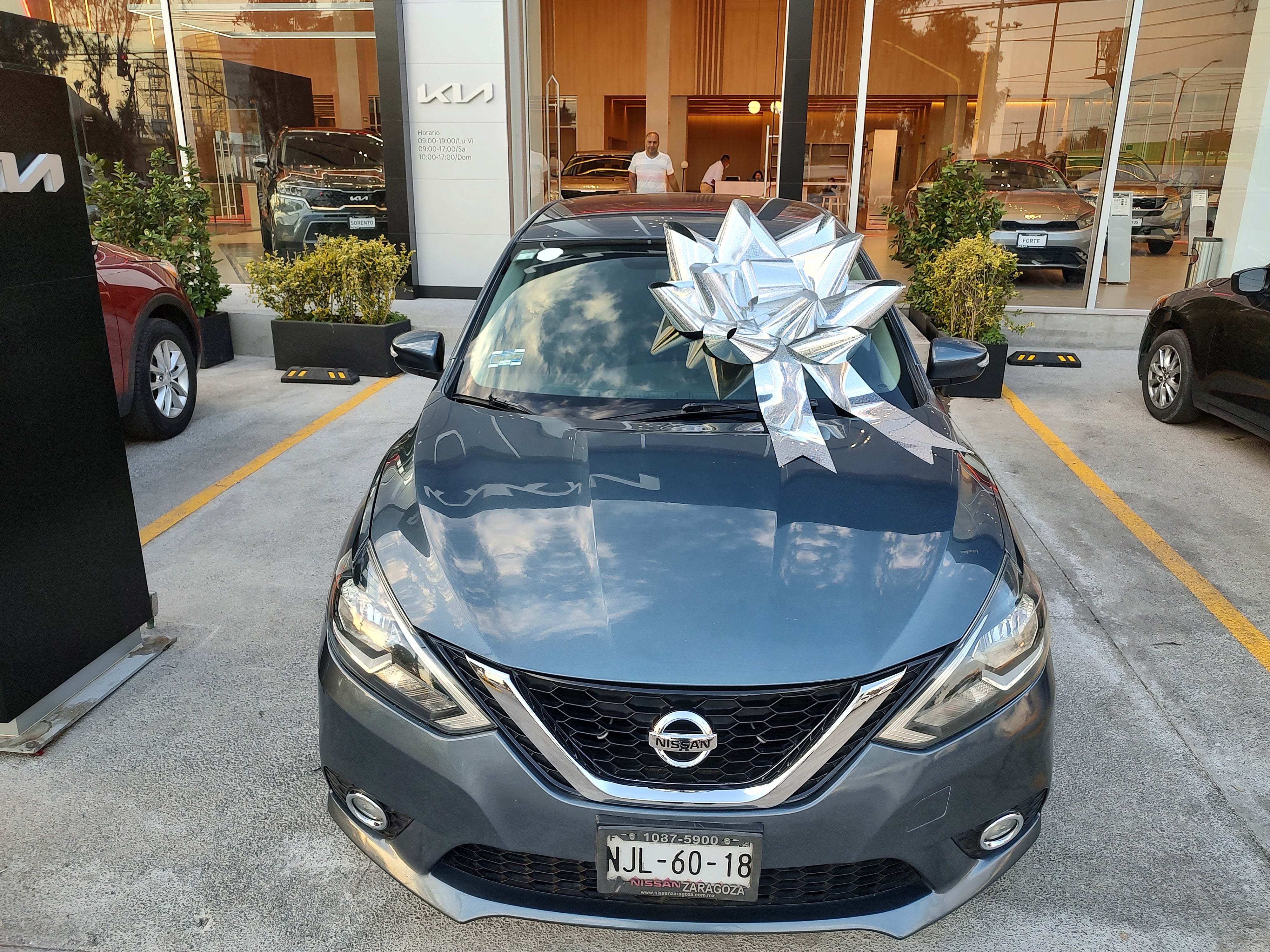 2019 Nissan Sentra ADVANCE L4 1.8L 129 CP 4 PUERTAS AUT BA AA