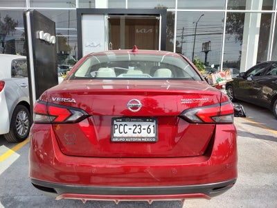 2021 Nissan Versa PLATINUM L4 1.6L 118 CP 4 PUERTAS AUT BA AA