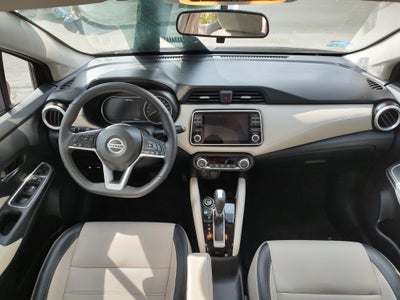 2021 Nissan Versa PLATINUM L4 1.6L 118 CP 4 PUERTAS AUT BA AA