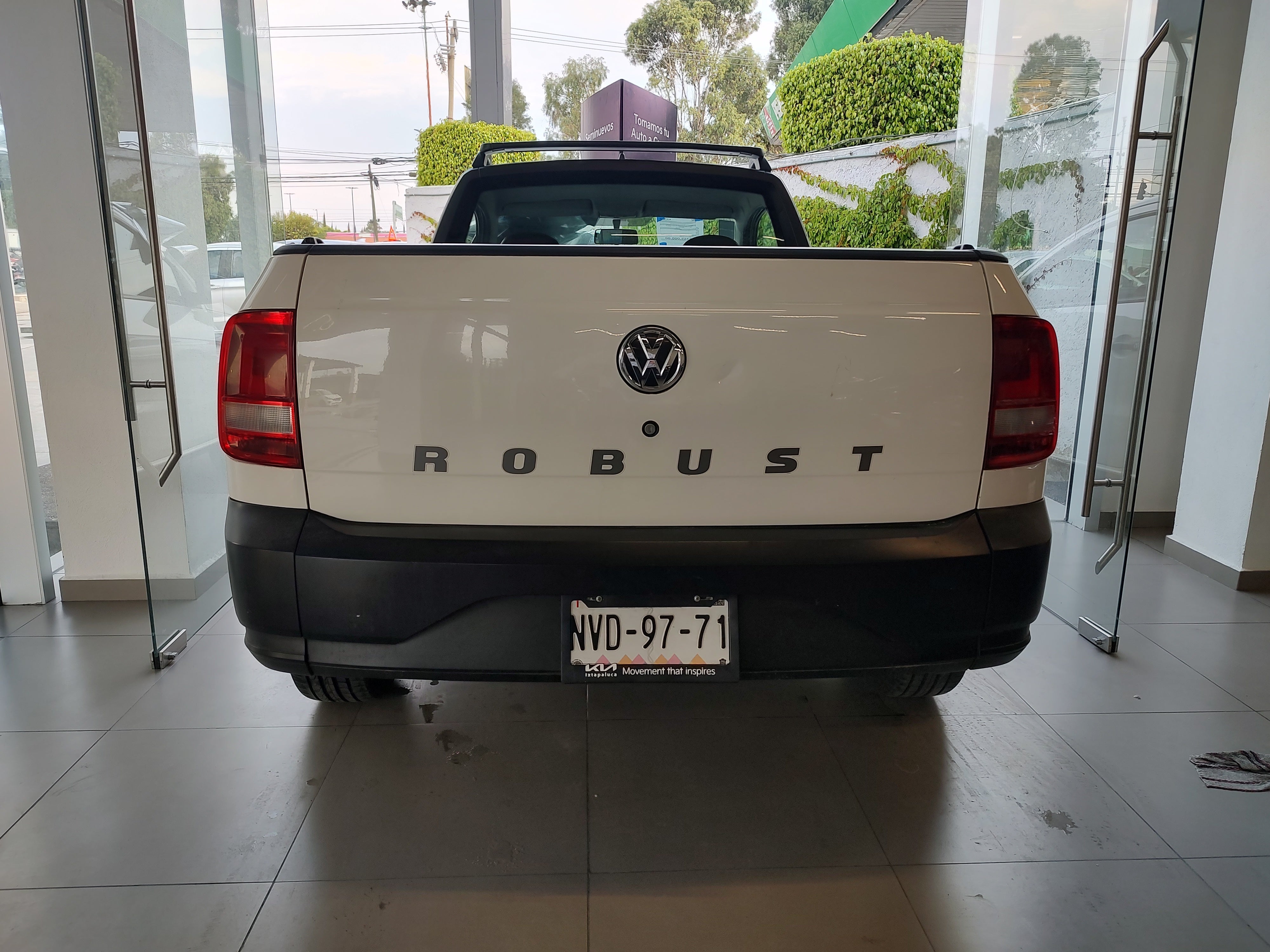 2020 Volkswagen Saveiro ROBUST, L4, 1.6L, 101 CP, 2 PUERTAS, STD