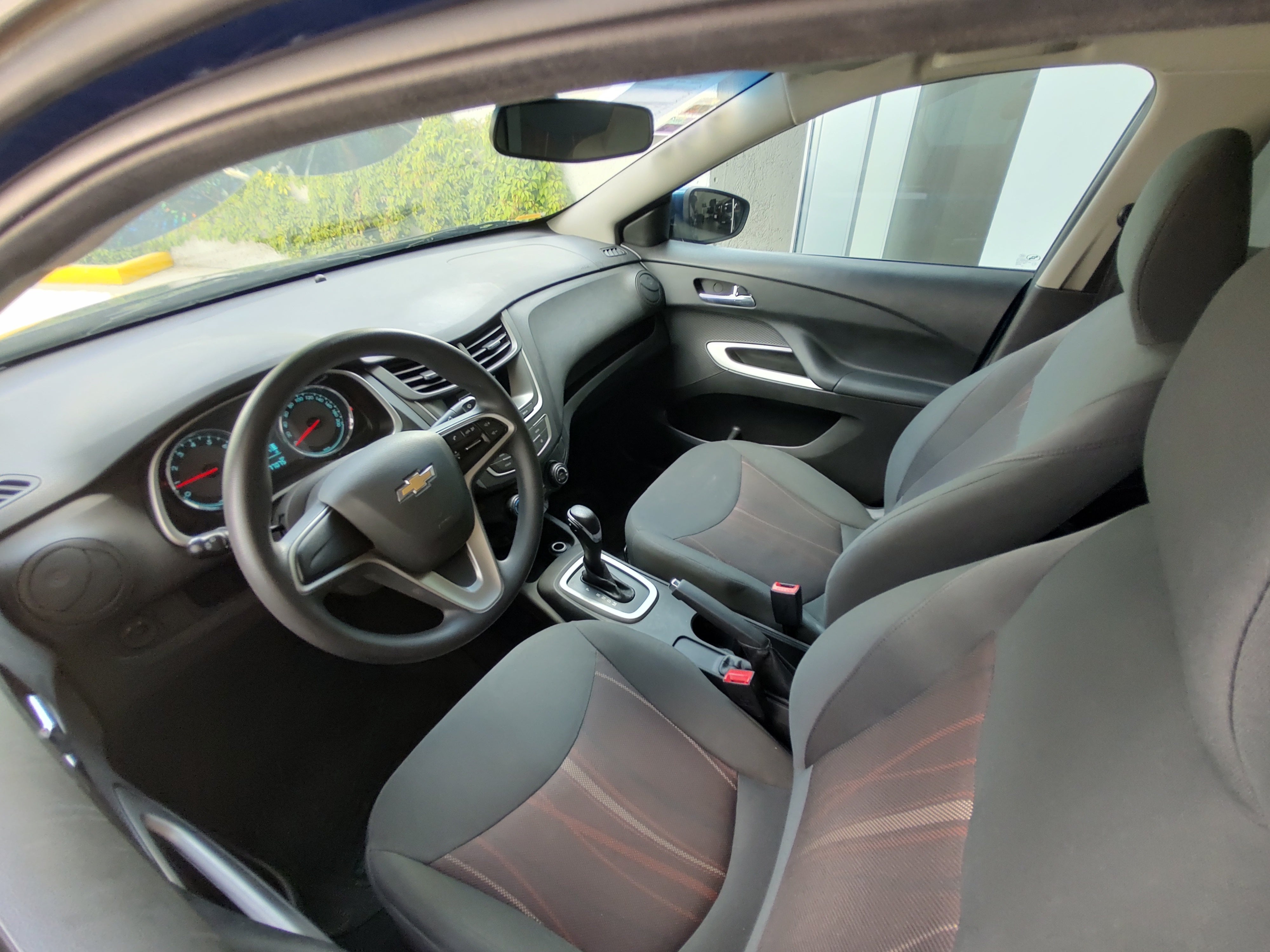 2020 Chevrolet Aveo LT, L4, 1.5L, 107 CP, 4 PUERTAS, STD