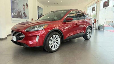 2022 Ford Escape 5p Titanium HEV L4/2.5 Aut