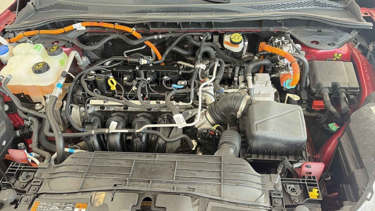 2022 Ford Escape 5p Titanium HEV L4/2.5 Aut