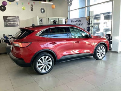 2022 Ford Escape 5p Titanium HEV L4/2.5 Aut