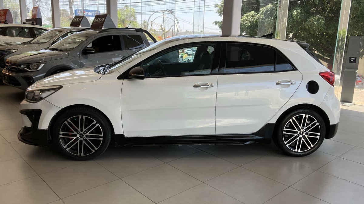 2022 Kia KIA RIO HB 5p S Pack L4/1.6 Man