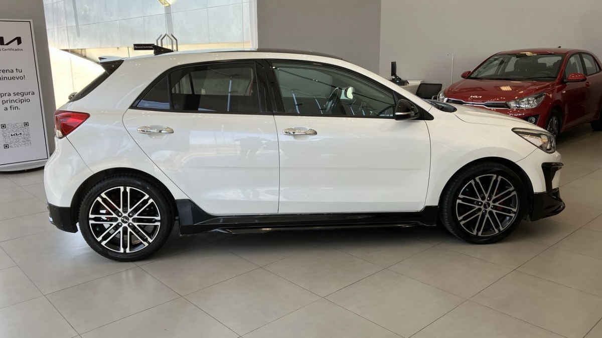 2022 Kia KIA RIO HB 5p S Pack L4/1.6 Man