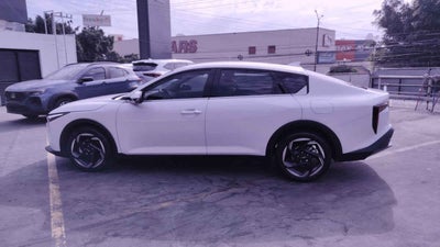 2025 Kia K4 4p EX L4/2.0 Aut