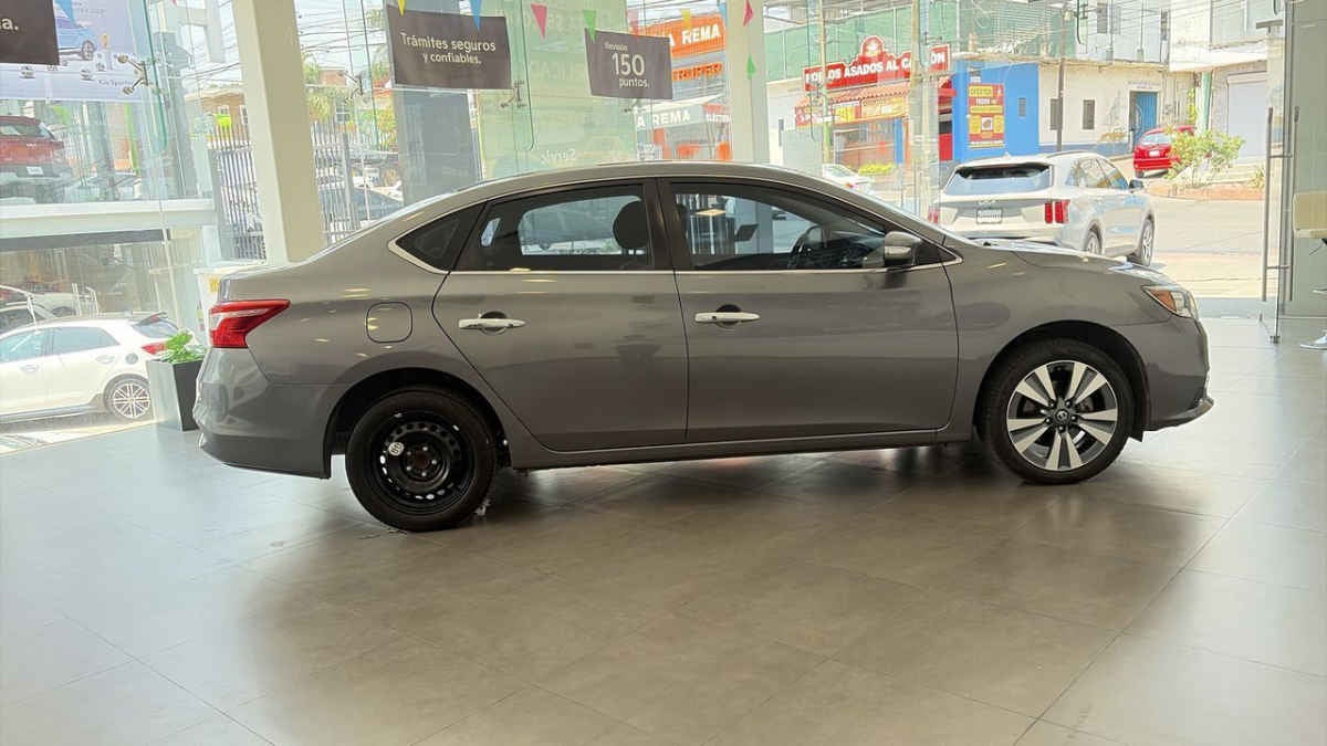 2019 Nissan Sentra 4p Exclusive L4/1.8 Aut Nave
