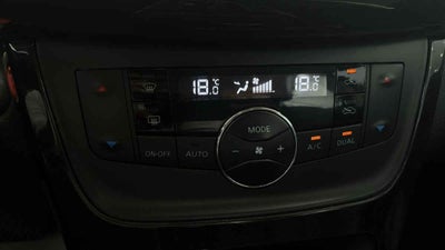 2019 Nissan Sentra 4p Exclusive L4/1.8 Aut Nave