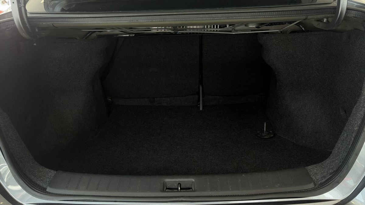 2019 Nissan Sentra 4p Exclusive L4/1.8 Aut Nave