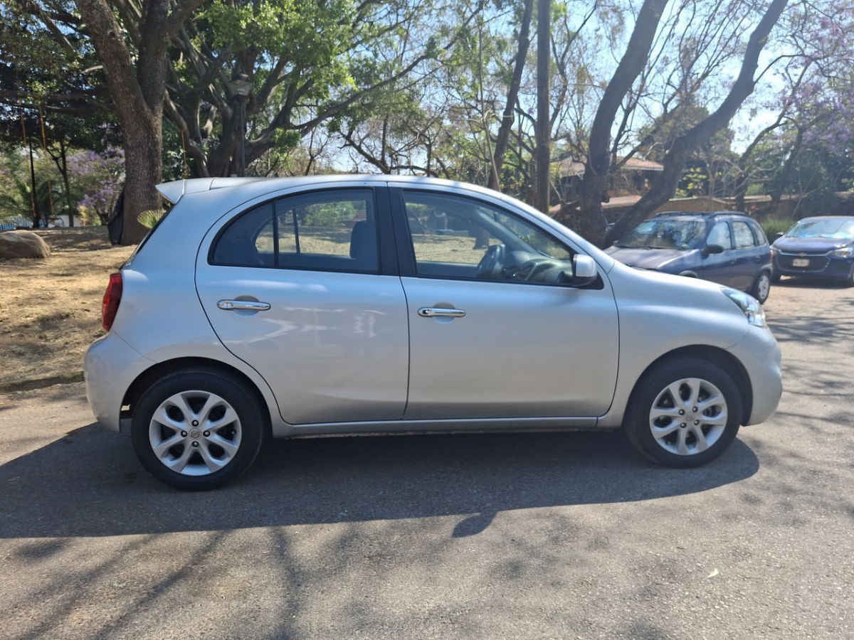 2020 Nissan March 5p Advance L4/1.6 Man