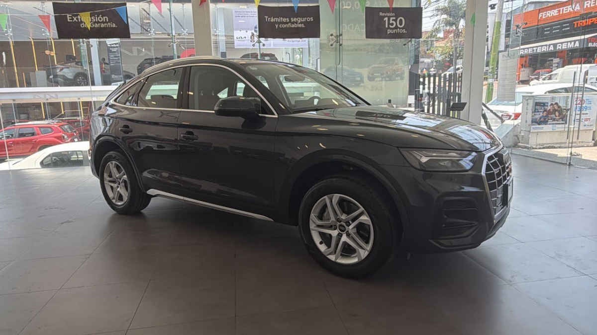 2023 Audi Q5 5p Select Sportback L4/2.0/T Aut MHEV
