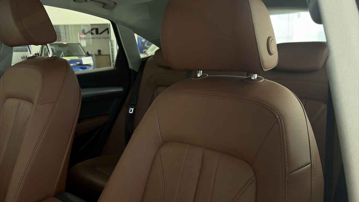 2023 Audi Q5 5p Select Sportback L4/2.0/T Aut MHEV