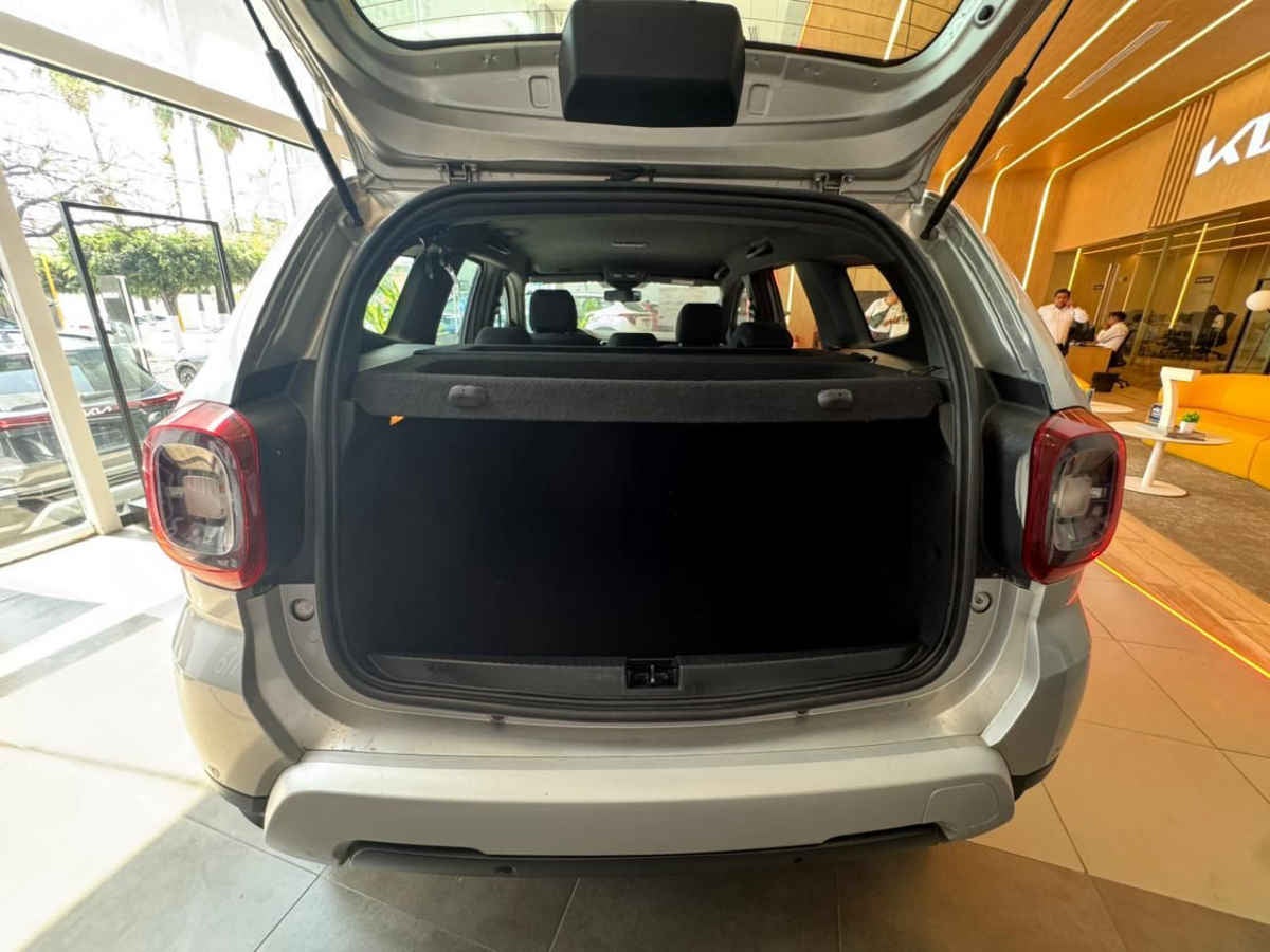 2023 Renault Duster 5p Iconic L4/1.3/T Aut