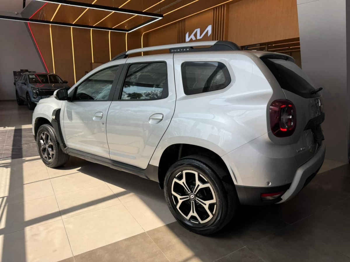 2023 Renault Duster 5p Iconic L4/1.3/T Aut
