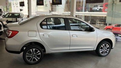 2024 Renault Logan 4p Intens L4/1.6 Aut