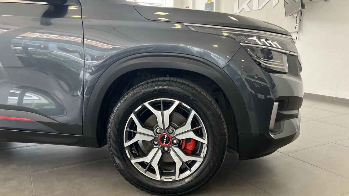 2023 Kia SELTOS 5p GT Line L4/1.4/T Aut