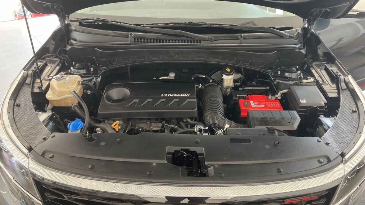 2023 Kia SELTOS 5p GT Line L4/1.4/T Aut