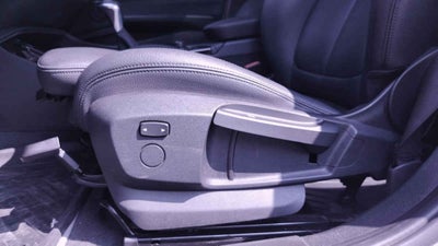 2019 BMW Serie 1 4p Sedan 120i Sport Line L4/1.6/T Aut