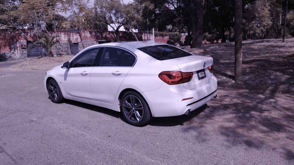 2019 BMW Serie 1 4p Sedan 120i Sport Line L4/1.6/T Aut